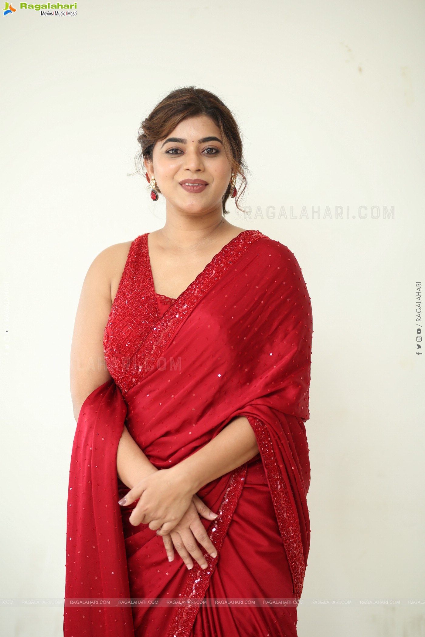 Yamini Bhaskar at Psych Siddhartha Press Meet, HD Gallery