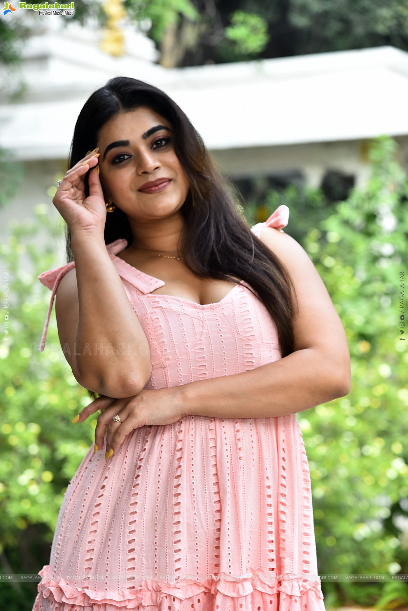Yamini Bhaskar at Psych Siddhartha Interview, HD Gallery