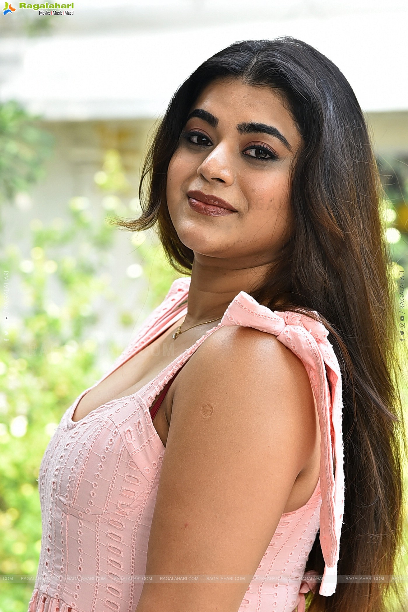 Yamini Bhaskar at Psych Siddhartha Interview, HD Gallery