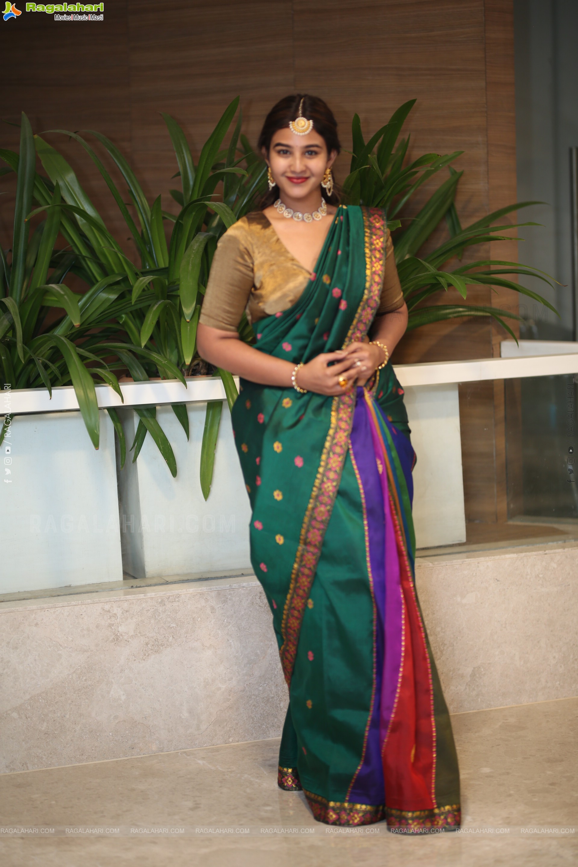 Yashna Muthuluri Latest Photoshoot Stills, HD Gallery