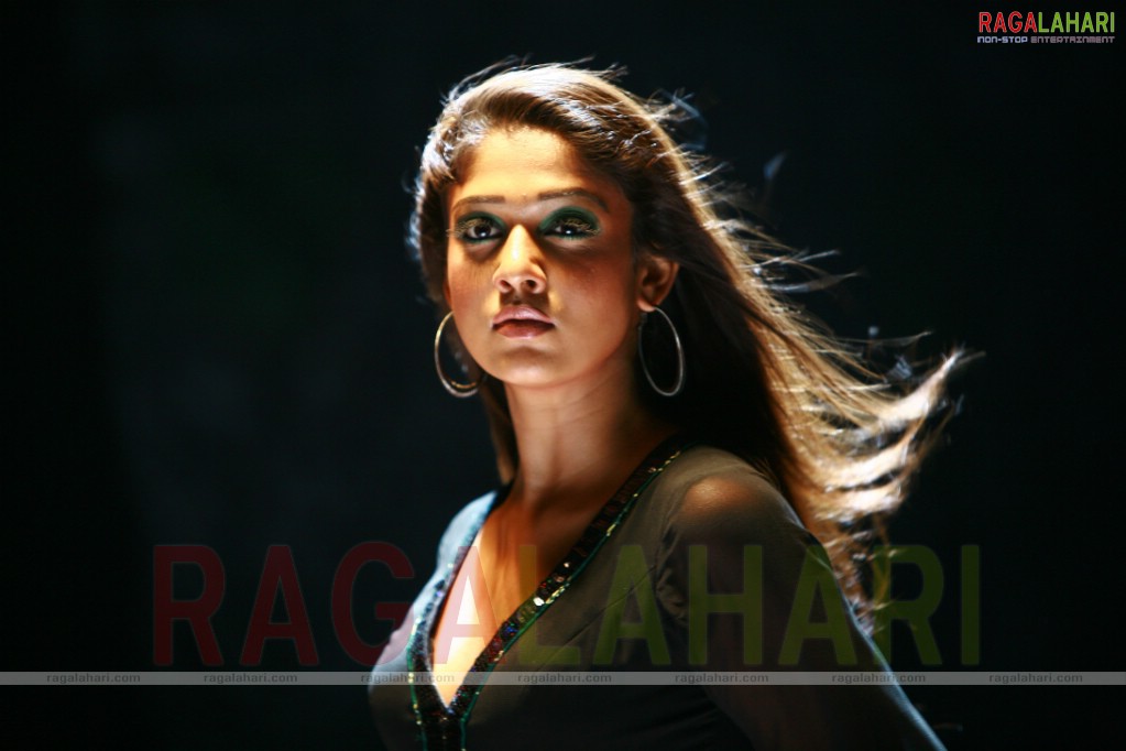 Nayanatara Photo Gallery, Images