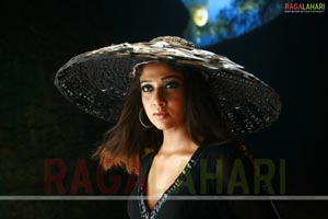 Nayanatara in Salute