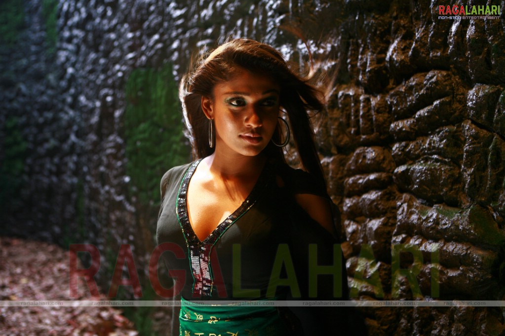 Nayanatara Photo Gallery, Images