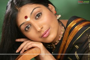 Padma Priya Portfolio Pictures