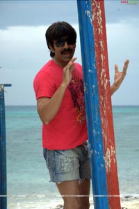 Ravi Teja in Neninthe