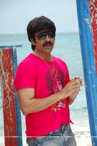 Ravi Teja in Neninthe