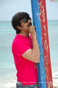 Ravi Teja in Neninthe