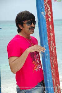 Ravi Teja in Neninthe