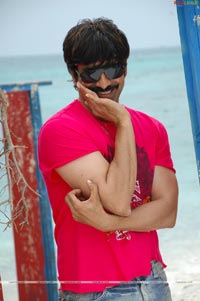 Ravi Teja in Neninthe