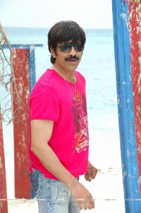 Ravi Teja in Neninthe