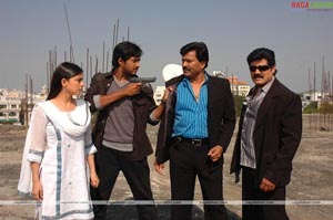 Romeo - On The Sets