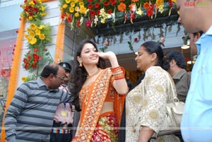 Tamanna & Bindu Madhavi Inagurates Designer Sarees Division at Kalanikethan,Vizag