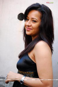 Reema Sen at Yuganiki Okkadu Press Meet