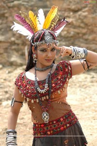 Sandhya Photo Gallery from Super Cowboy