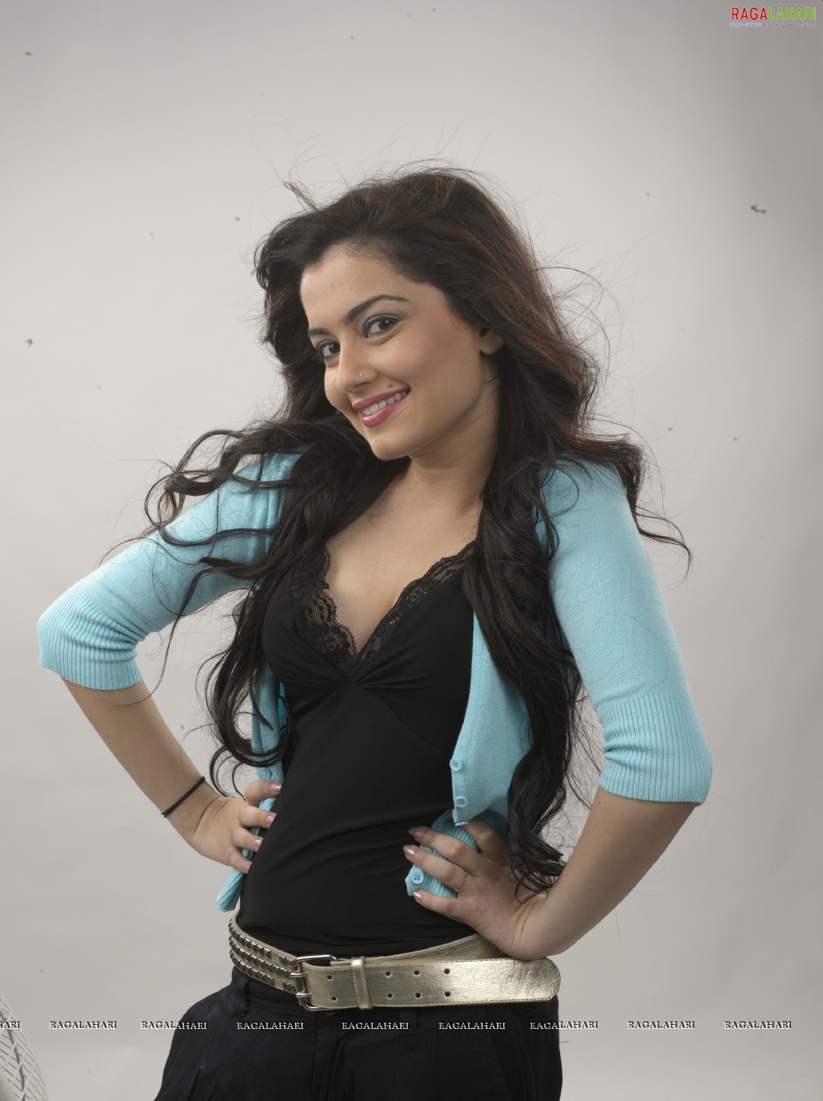 Shambhavi Sharma (Hi-Res)