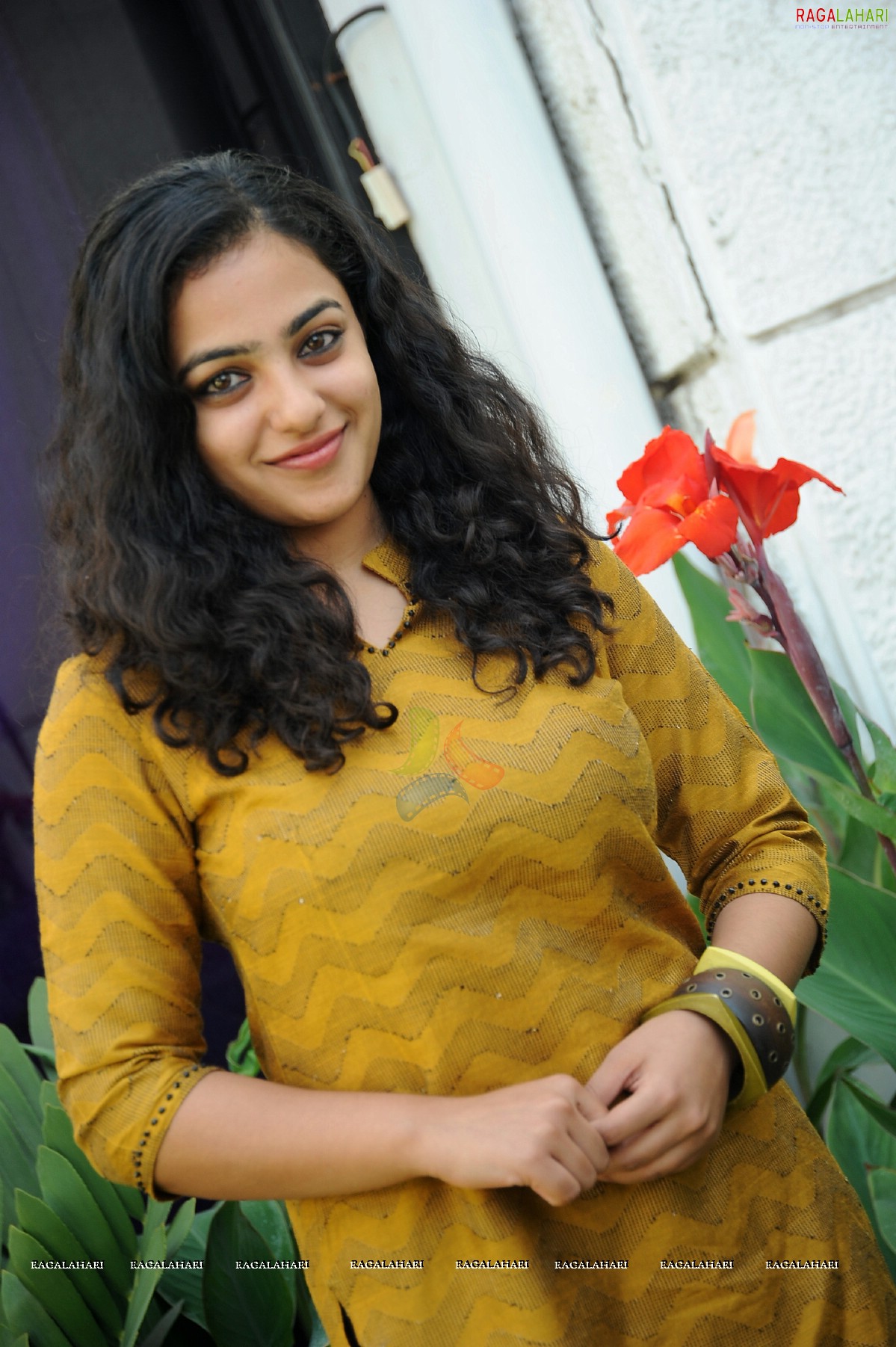 Nithya Menon at 180 Movie Press Meet, Hyderabad, Photo Gallery