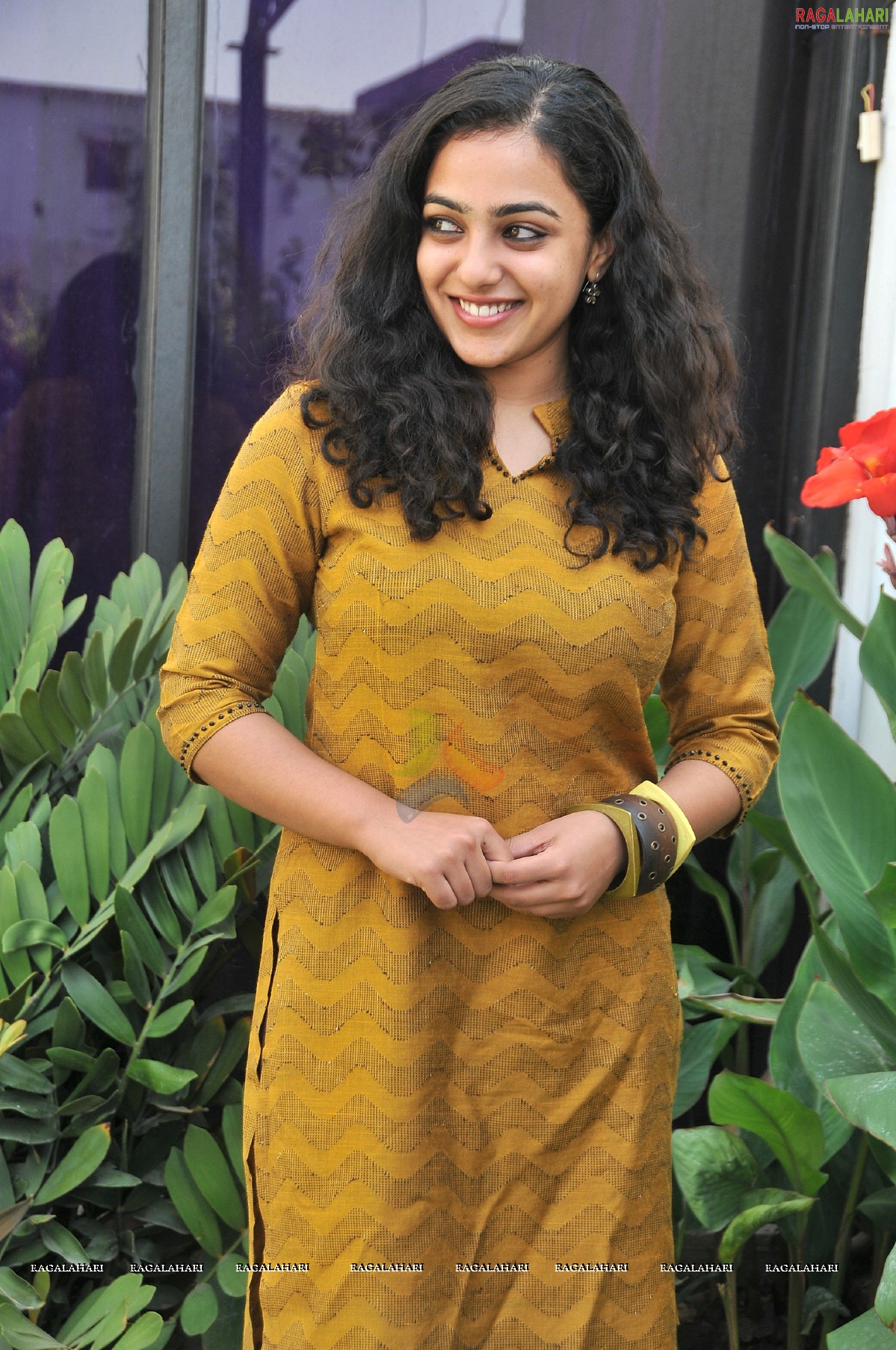 Nithya Menon at 180 Press Meet, Photo Gallery, Images