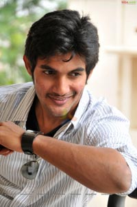 Aadi at Prema Kavali Pressmeet