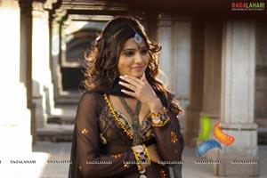 Samantha Eega Stills