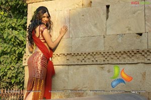 Samantha Eega Stills