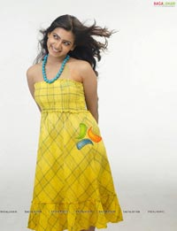 Samantha Yellow Frock Pics