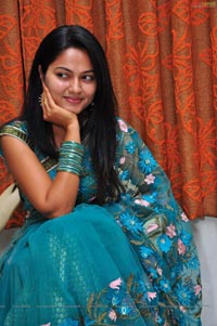 Suhasini