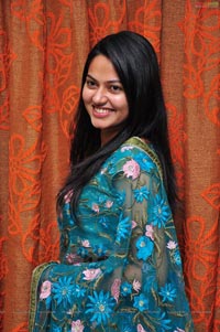 Suhasini