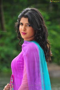 Deeksha Seth