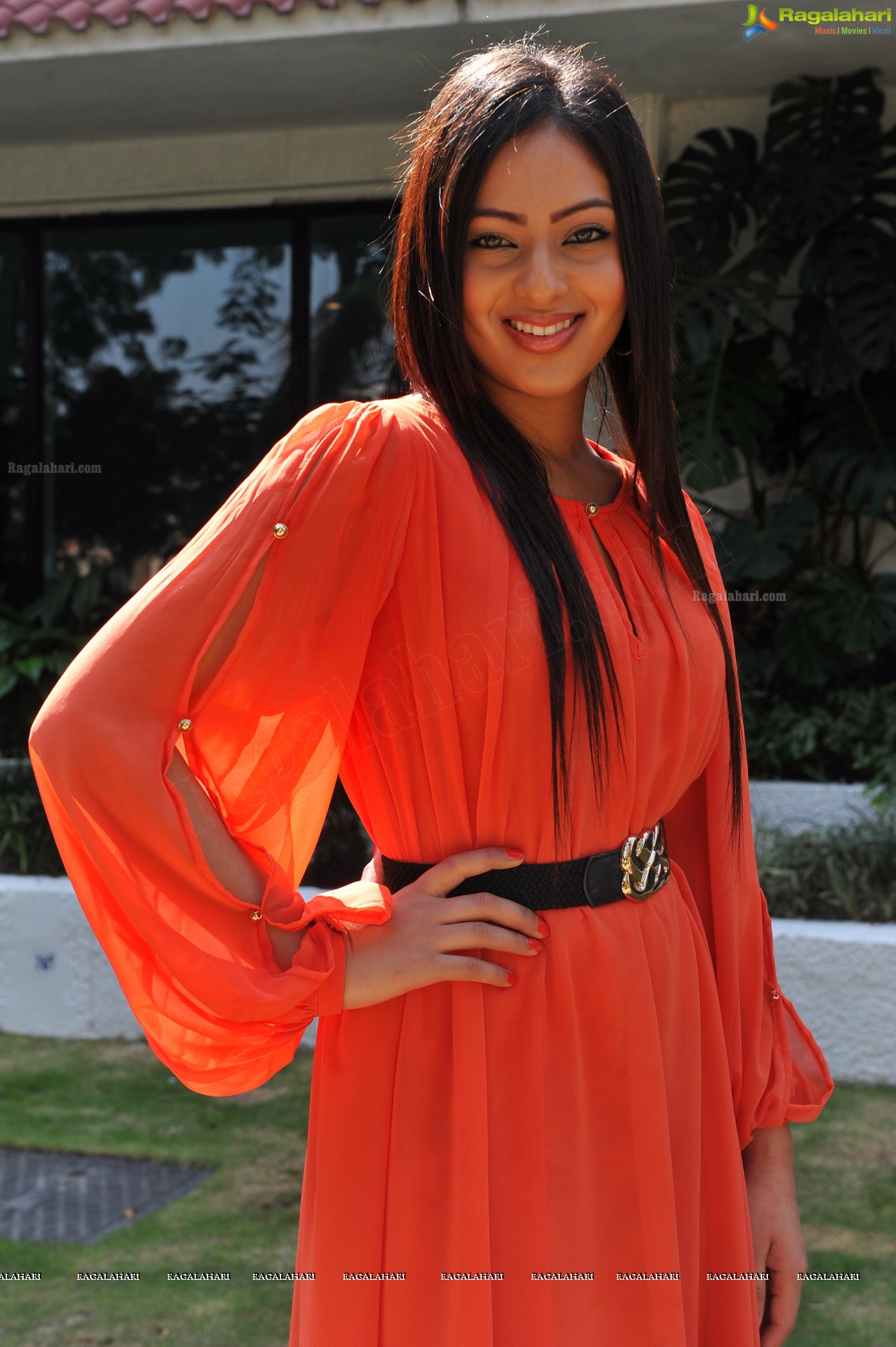 Nikeesha Patel (Hi-Res)