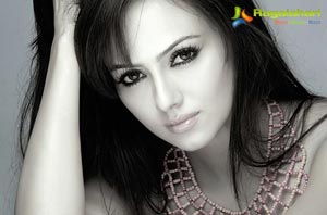 Sana Khan