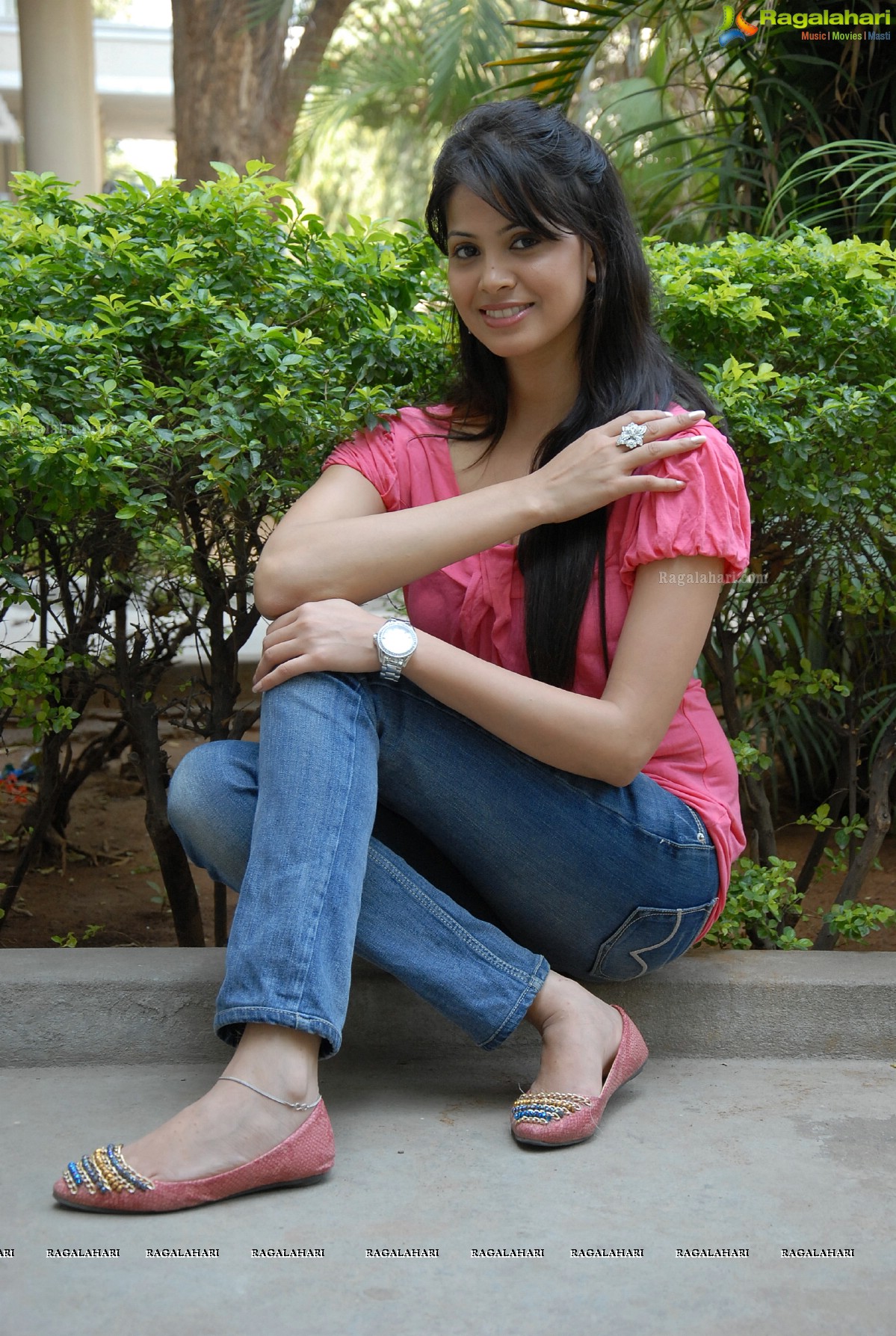 Supriya Shailaja (Hi-Res)