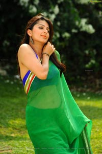 Beautiful Indian Actress Bhumika High Definiton Photos