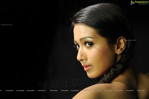 Catherine Tresa HD Glam Photos