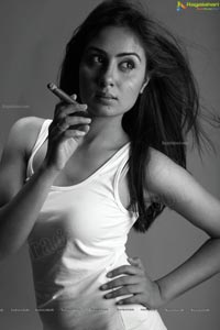 Bhanu Shree Mehra Black and White Photos