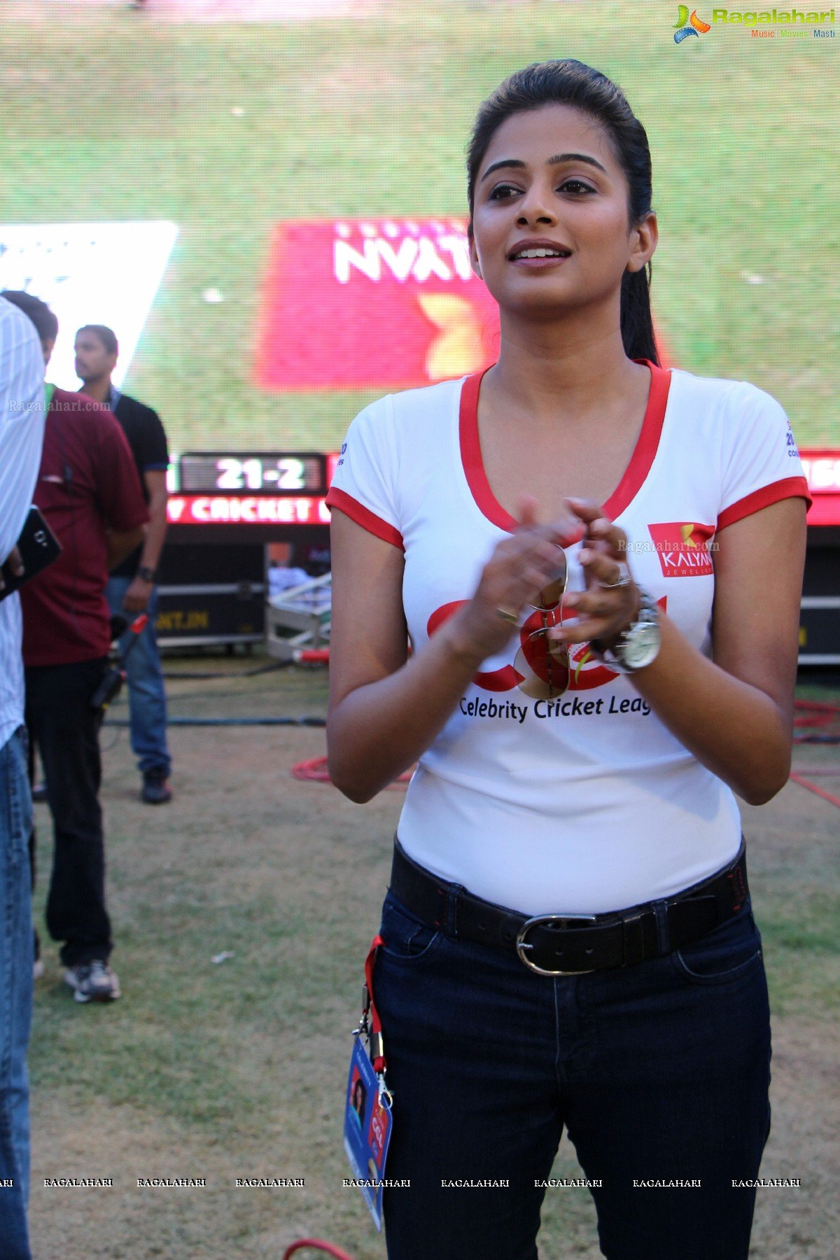 Priyamani at Celebrity Cricket League 2013 (CCL 3) - HD Gallery, Images