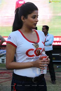 Priyamani at Celebrity Cricket League 2013