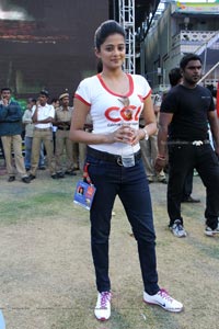 Priyamani at Celebrity Cricket League 2013