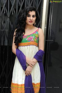 Telugu Heroine Archana