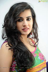 Telugu Heroine Archana