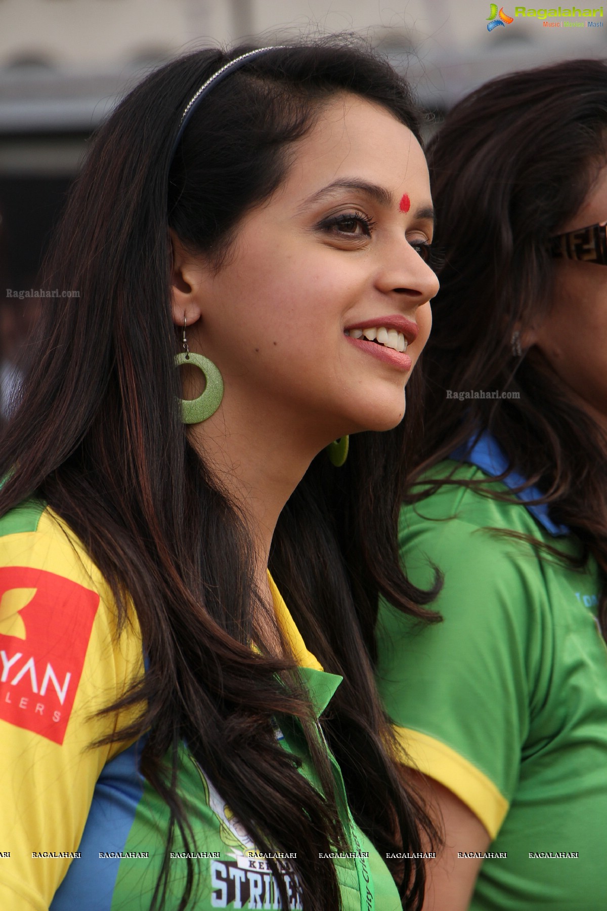 Bhavana at CCL4 Semifinal Games at LB Stadium Hyderabad - Exclusive Photos
