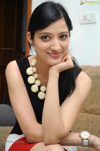 Chandamama Kathalu Heroine