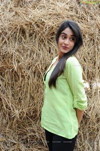 Indian Actress Regina Cassandra