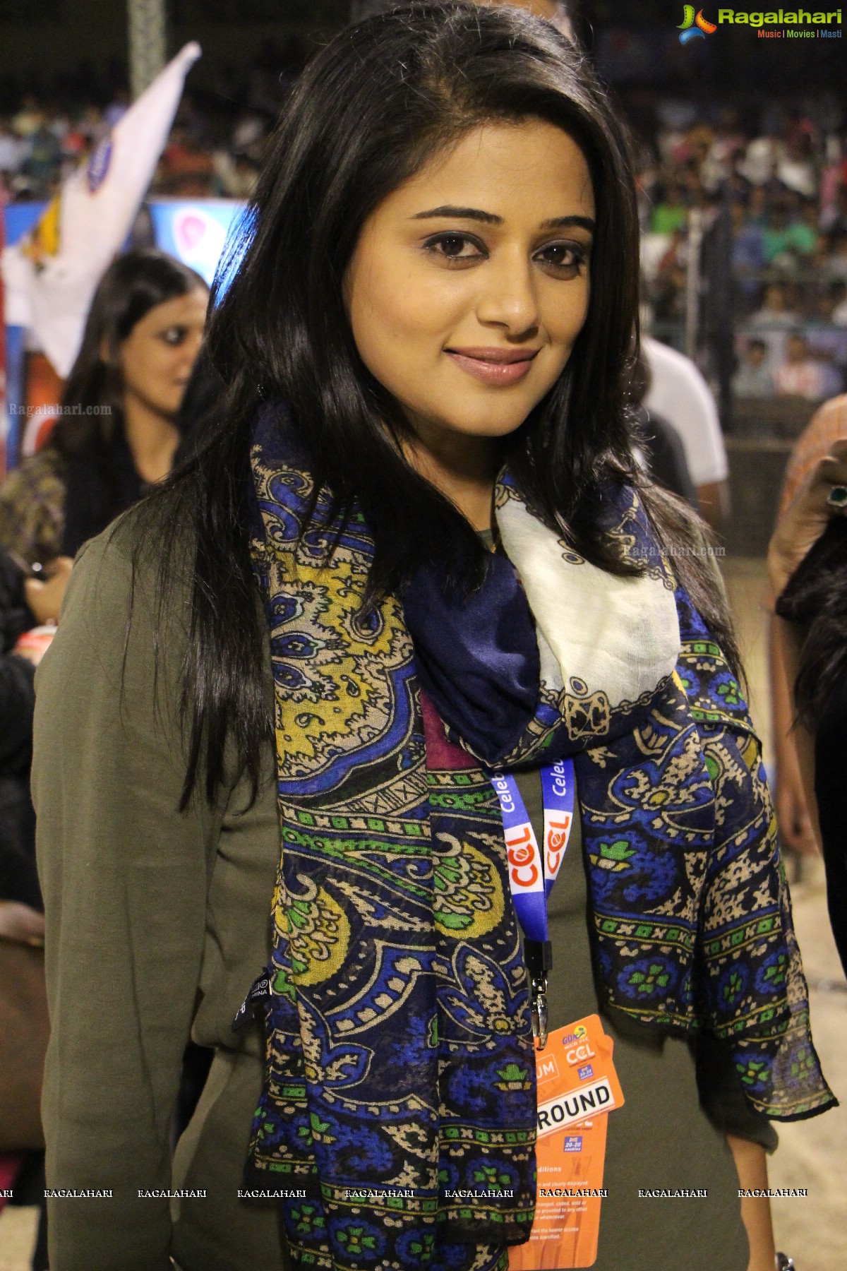 Priyamani at CCL4 Semifinal Games at LB Stadium Hyderabad - Exclusive Photos