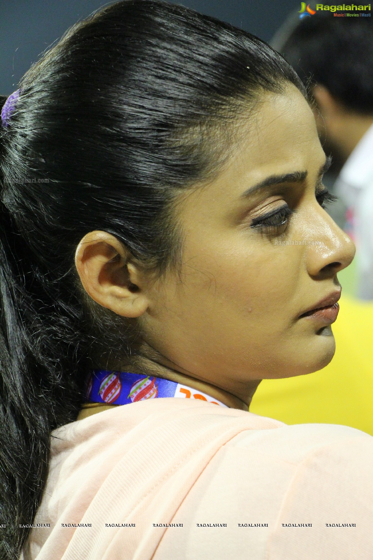 Priyamani at CCL4 finals at LB Stadium Hyderabad - Exclusive Photos