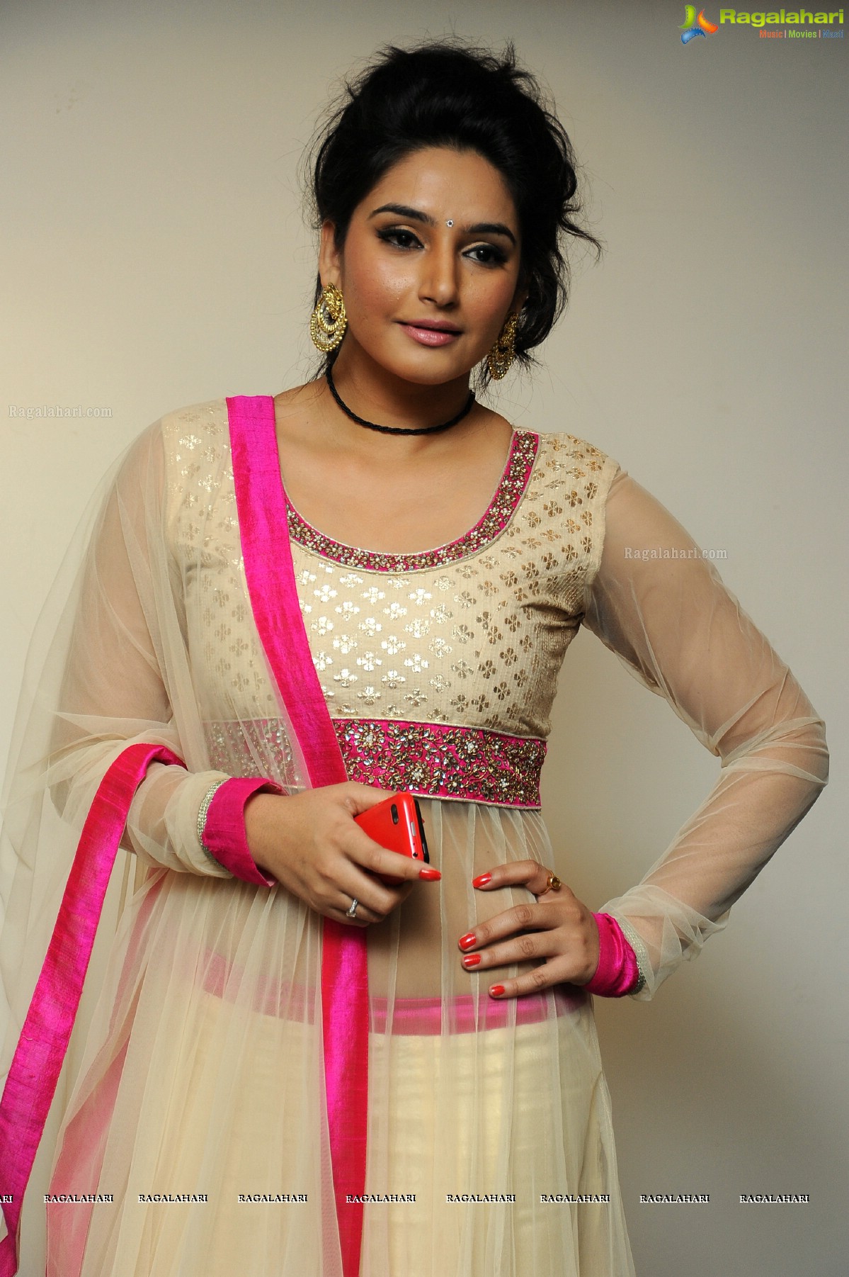 Ragini Dwivedi