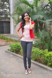 Heroine Ritu Varma @ Naa Rakumaru Press show