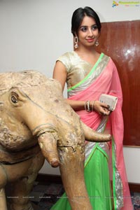 Sanjjanna @ 'Reflections & Memories' art exhibition