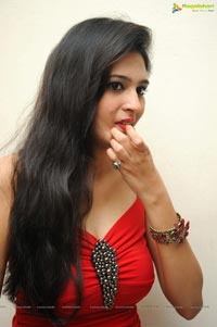 Shweta Jadhav