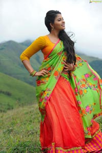 Anjali Telugu Heroine Hot Images