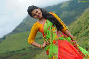 Anjali Telugu Heroine Hot Images